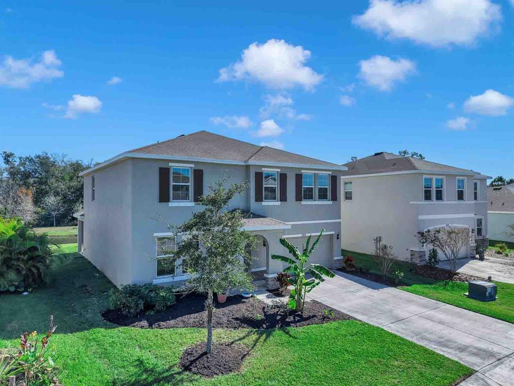 16454 WOODSIDE GLEN