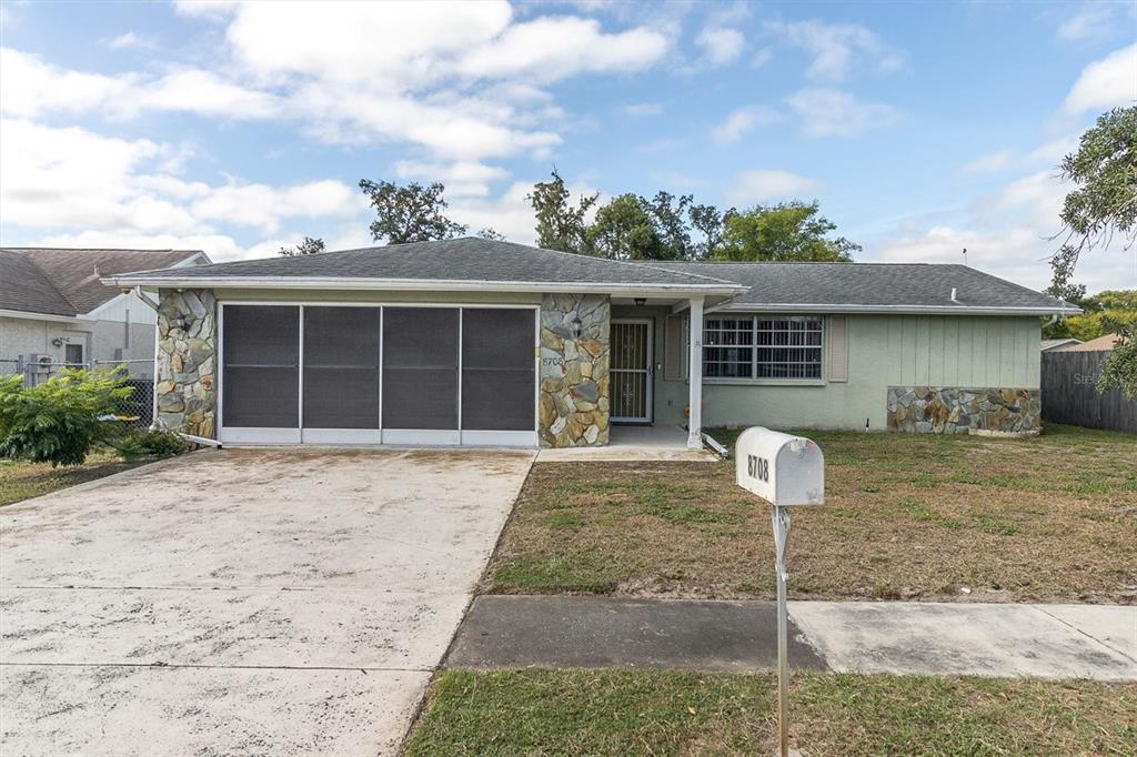 8708 BRIAR PATCH DRIVE