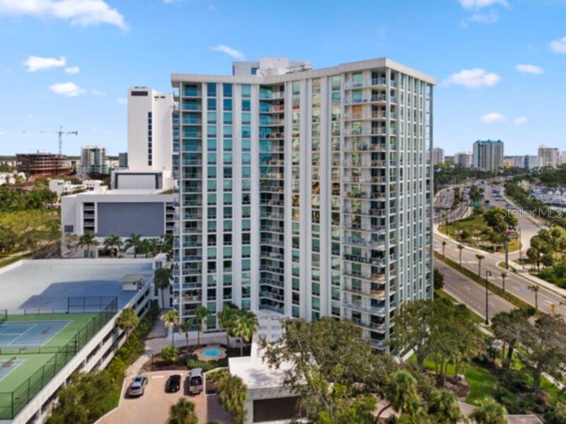 1111 N GULFSTREAM AVENUE UNIT 6B
