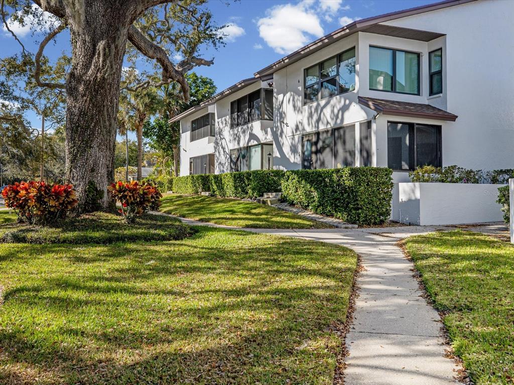 413 S BAYSHORE BOULEVARD UNIT 4