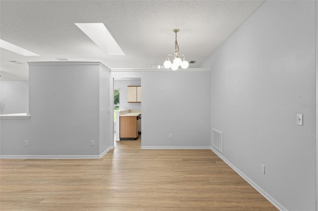 1280 TYLER LAKE CIRCLE, ORLANDO, FL — photo 4 of 39