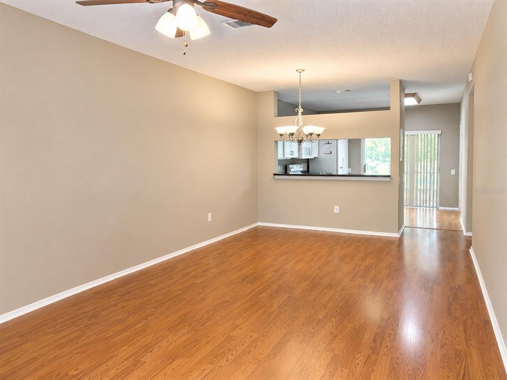 12314 BERKELEY SQUARE DRIVE, TAMPA, FL — photo 3 of 21