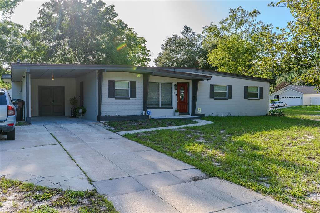 648 N LAKE AVENUE
