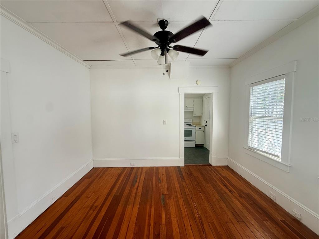 305 PAGE COURT, DELAND, FL — photo 5 of 16
