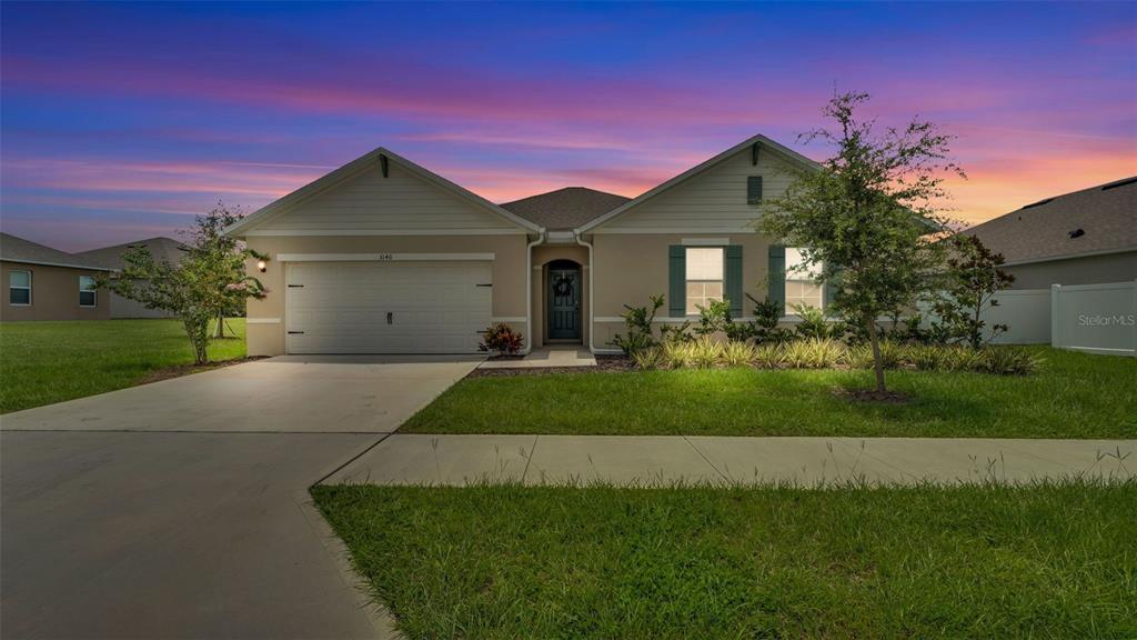 3140 CASPIAN FEATHER STREET