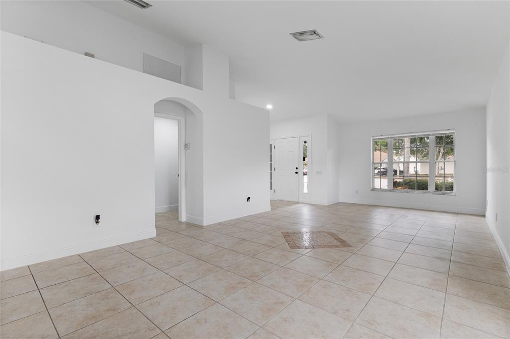 12315 TWINKLING STAR PLACE, RIVERVIEW, FL — photo 5 of 25