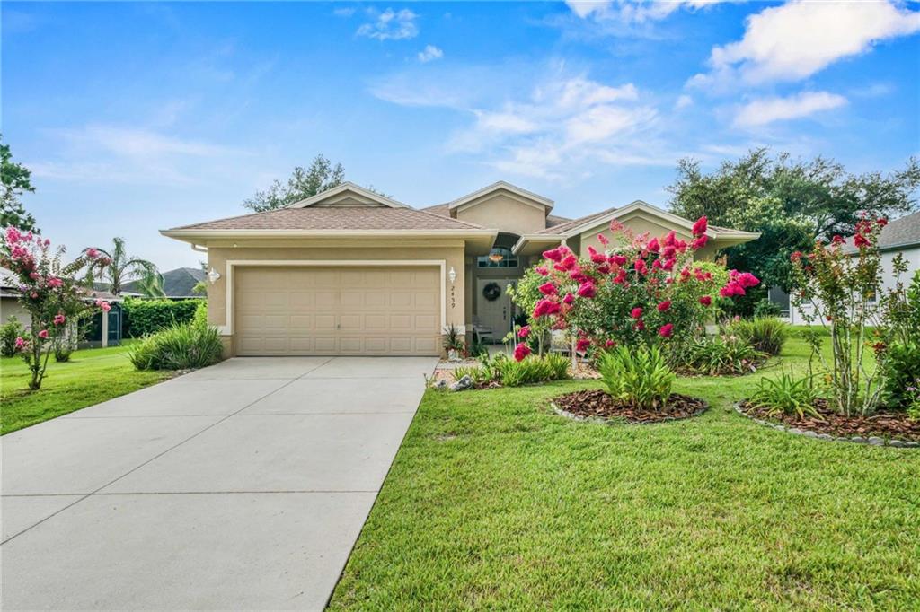 2459 N Brentwood CIRCLE