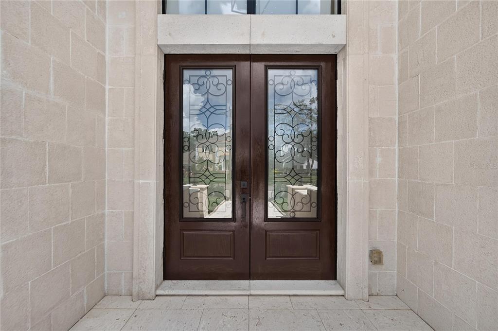 420 S ROYAL POINCIANA DRIVE, TAMPA, FL — photo 4 of 30