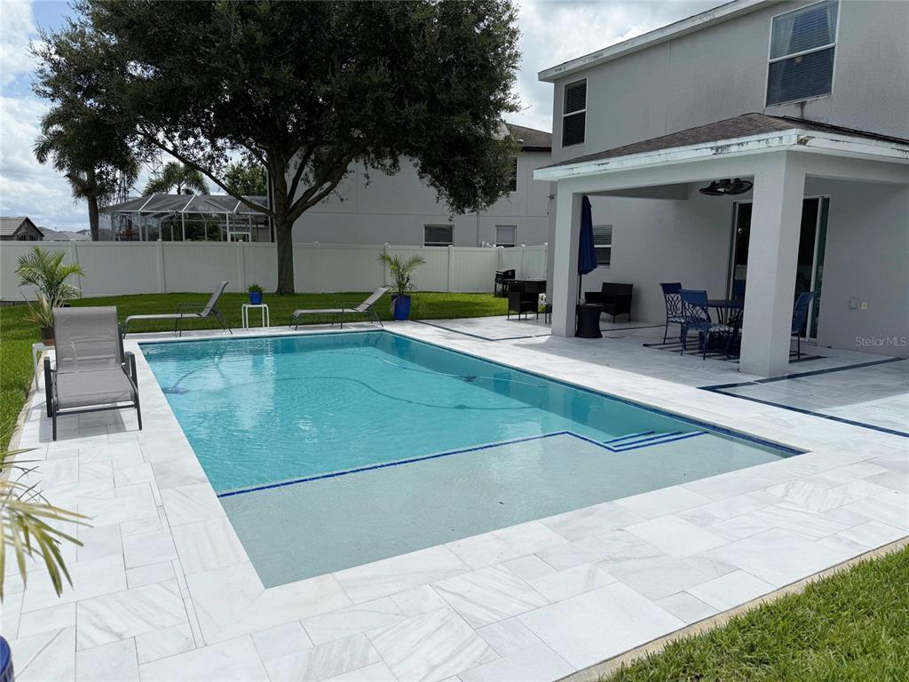 12236 FAIRLAWN DRIVE