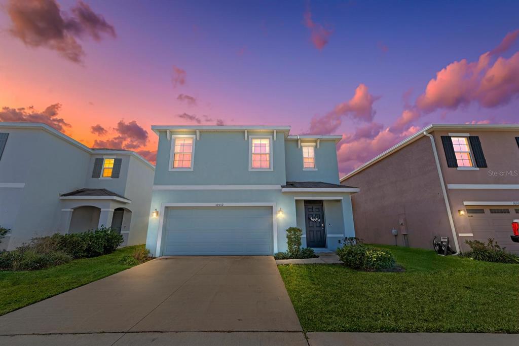 10532 PENNY GALE LOOP