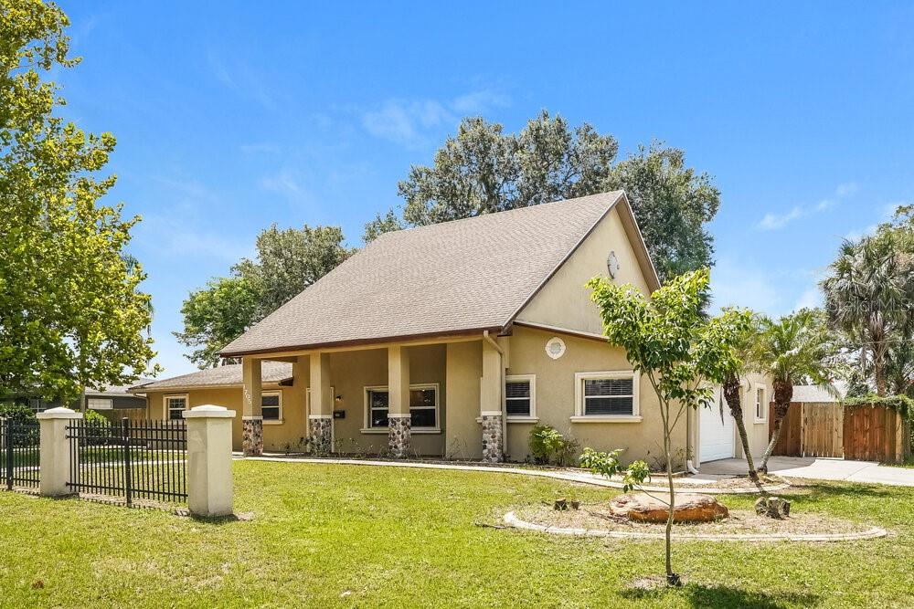 1705 ATHENS COURT, LAKELAND, FL — photo 4 of 17
