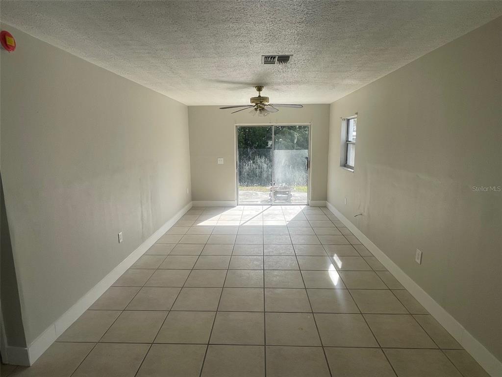 7322 JANCZLIK DRIVE, NEW PORT RICHEY, FL — photo 2 of 17
