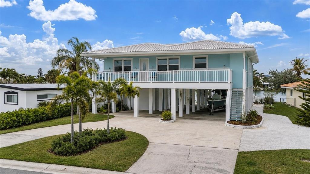 11425 5TH STREET E, TREASURE ISLAND, FL — photo 2 of 30