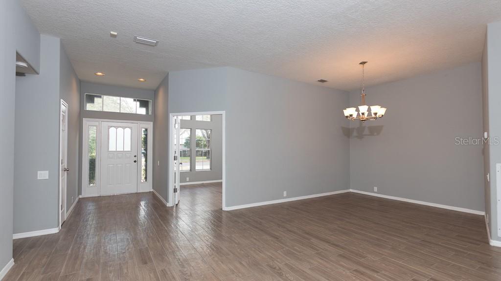 3703 TURKEY OAK DRIVE, VALRICO, FL — photo 4 of 30