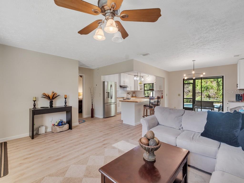 5717 BIRCH DRIVE, FORT PIERCE, FL — photo 5 of 41