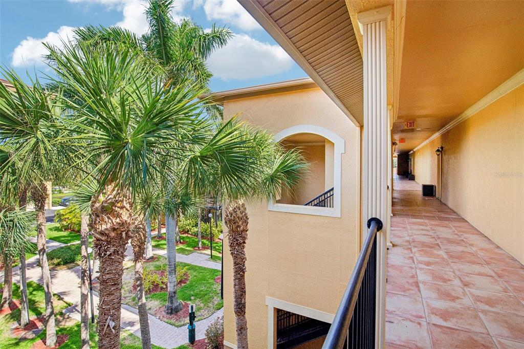 4333 BAYSIDE VILLAGE DRIVE UNIT 322