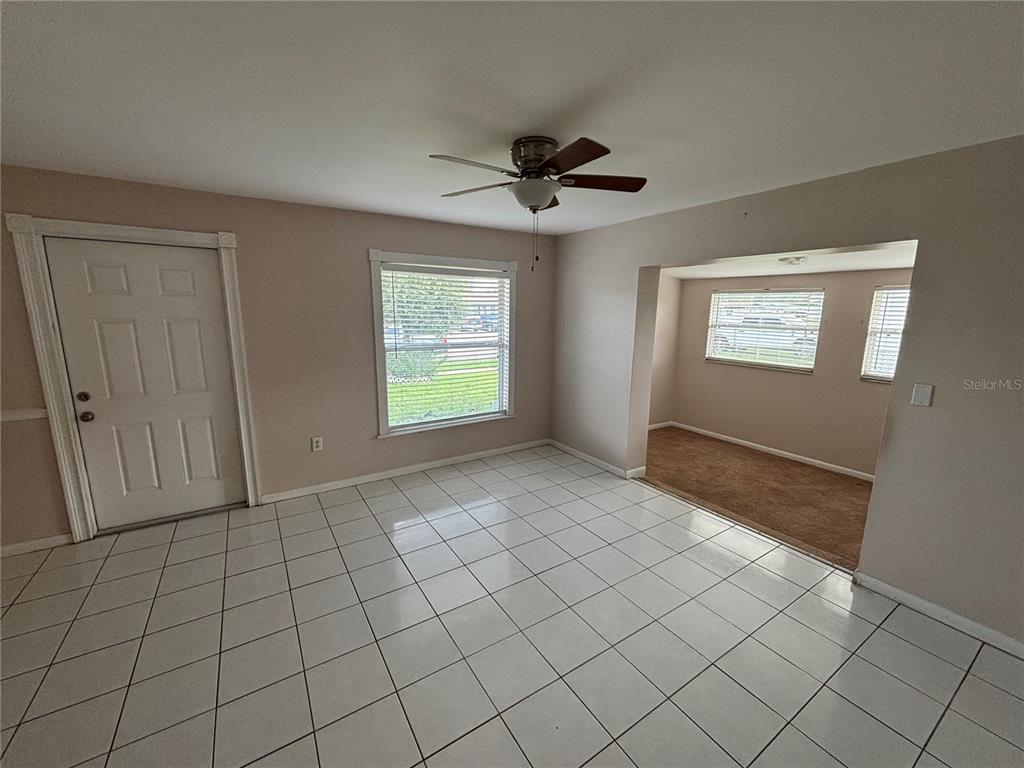 7109 LIMESTONE LANE, TAMPA, FL — photo 4 of 13
