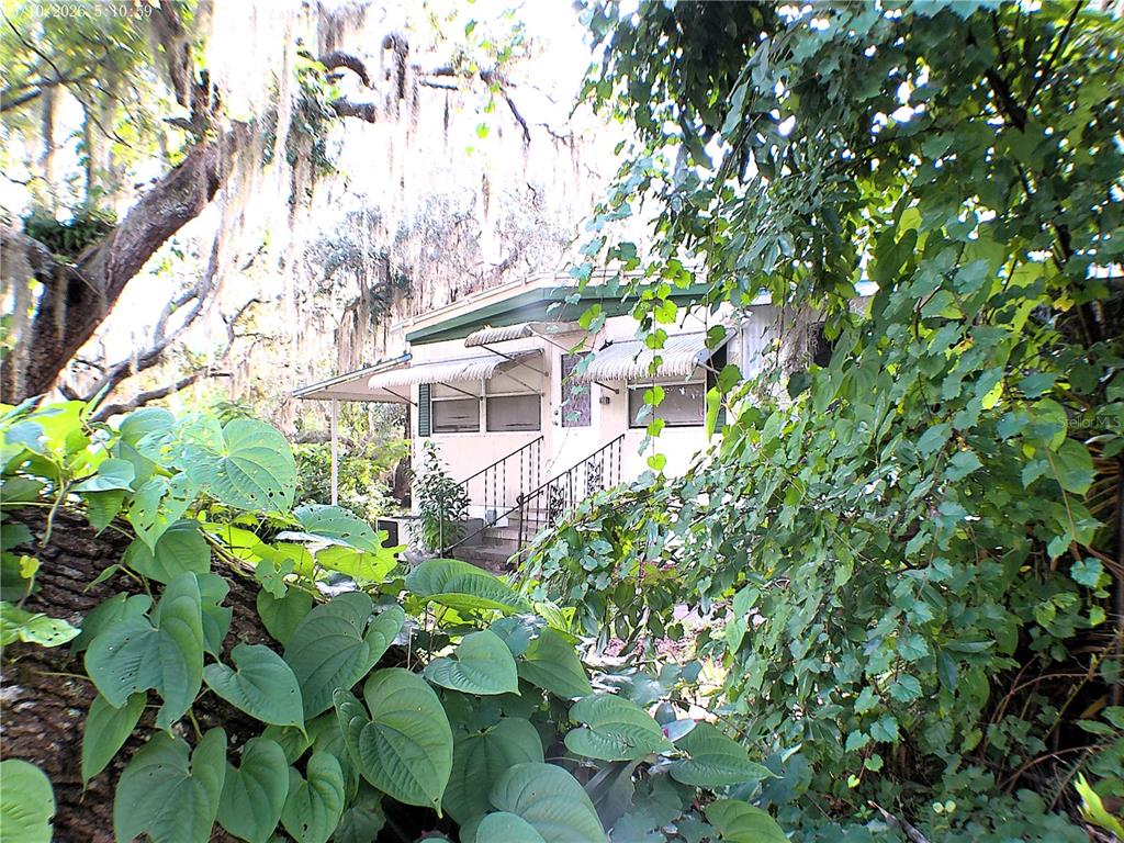 1930 SE 188TH COURT, SILVER SPRINGS, FL — photo 4 of 30