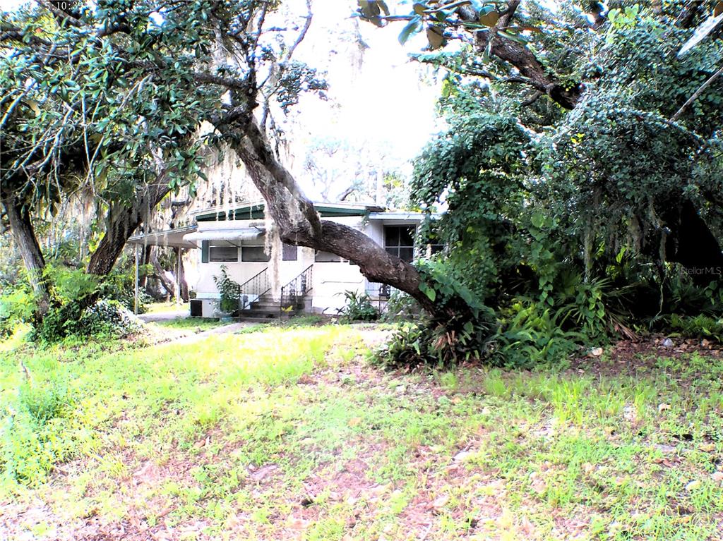 1930 SE 188TH COURT, SILVER SPRINGS, FL — photo 5 of 30