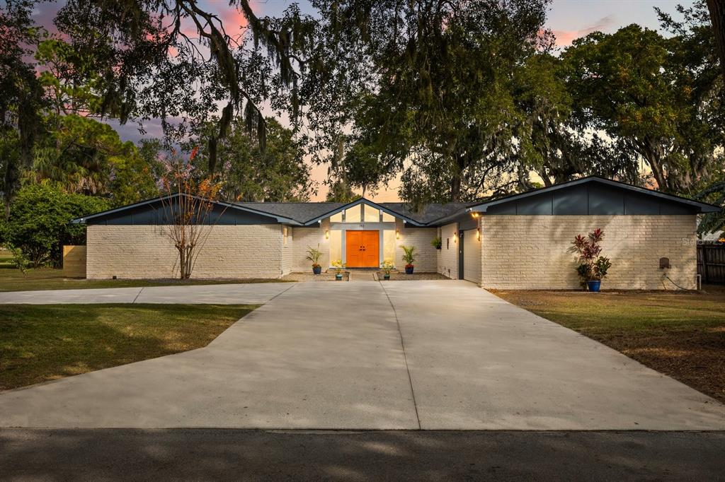 22 TIMBER TRAIL