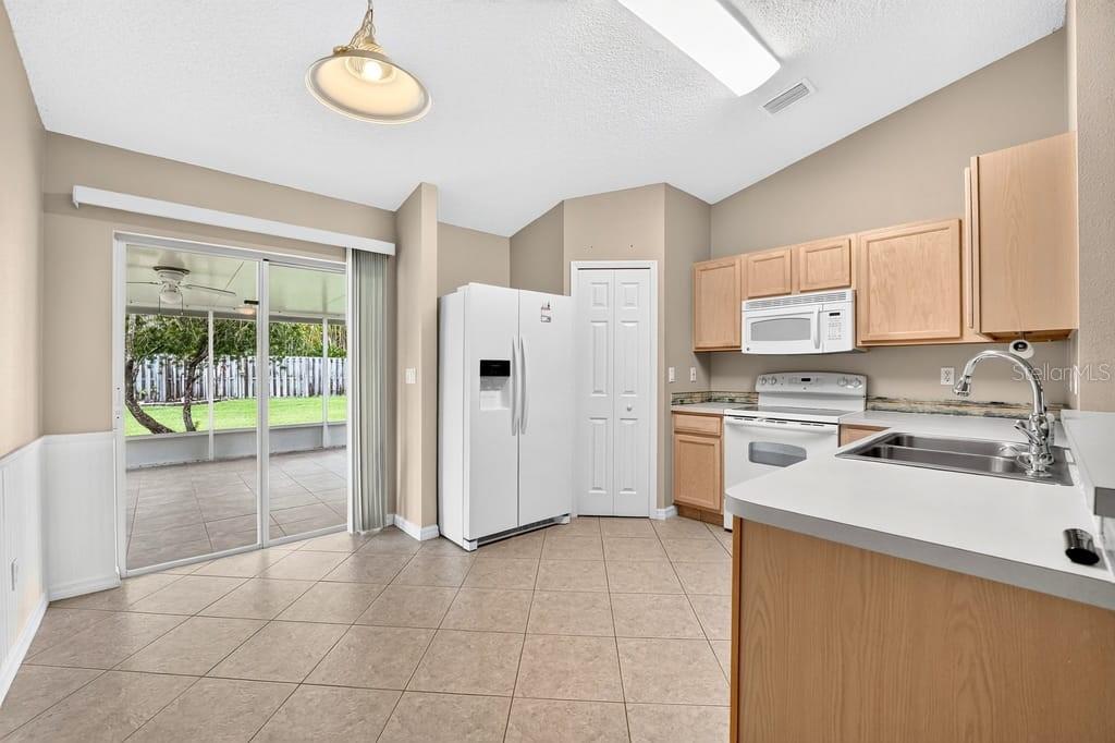 2316 WILLOW OAK DRIVE, EDGEWATER, FL — photo 4 of 30