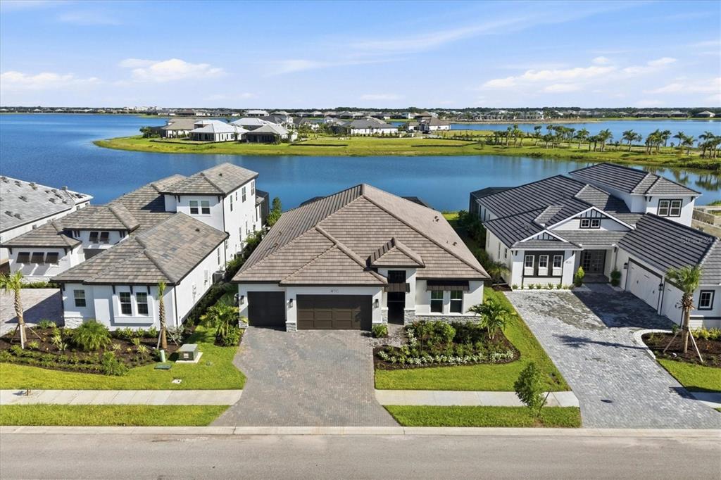 844 BLUE SHELL LOOP, SARASOTA, FL — photo 2 of 30