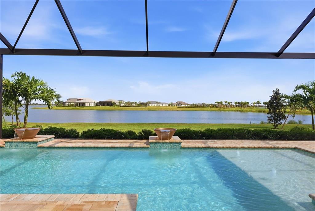 844 BLUE SHELL LOOP, SARASOTA, FL — photo 3 of 30