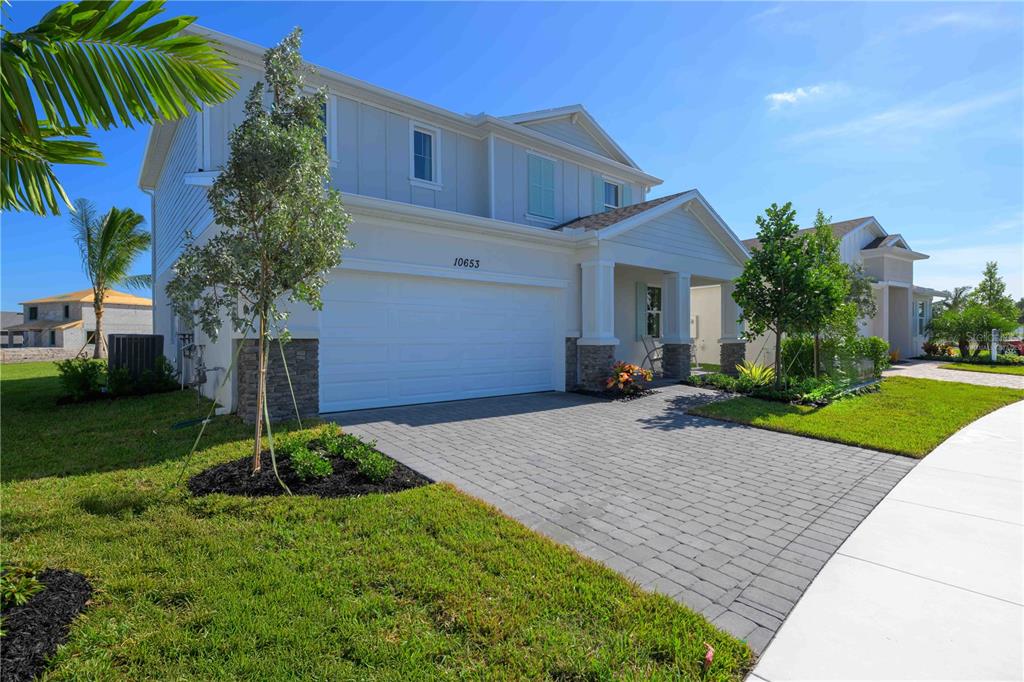 5484 NW CAMBERLY COURT