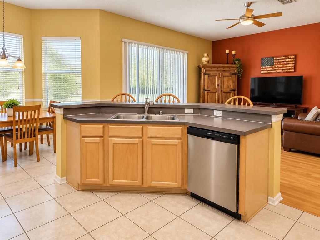 2724 WILLOWCREEK DRIVE, OVIEDO, FL — photo 4 of 13