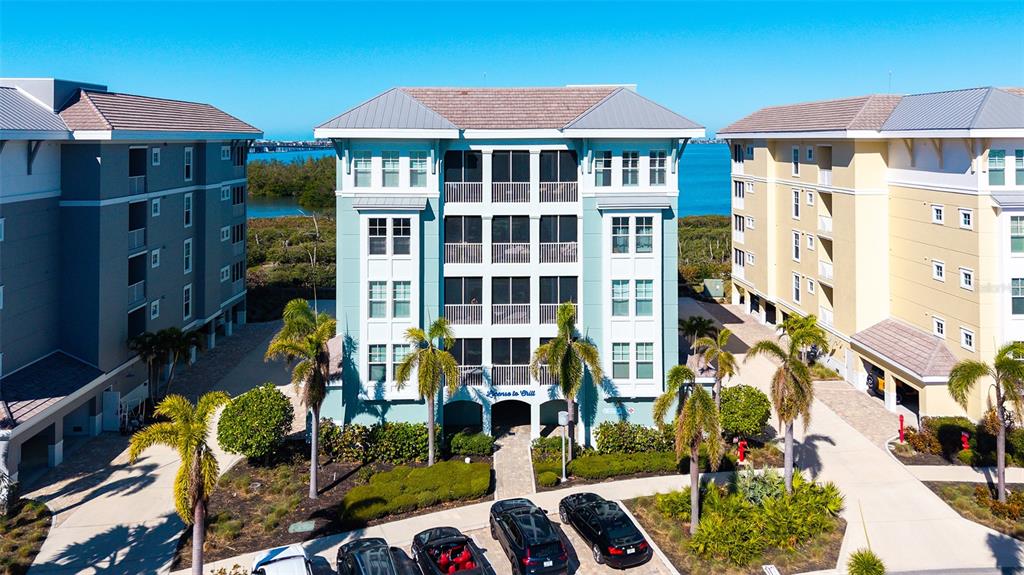 388 ARUBA CIRCLE UNIT 201, BRADENTON, FL — photo 2 of 30