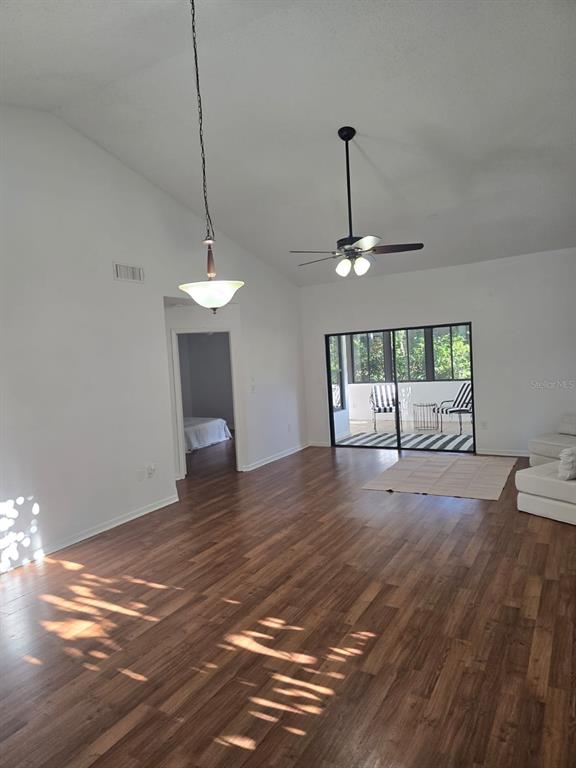 2668 BENTLEY DRIVE, PALM HARBOR, FL — photo 2 of 17