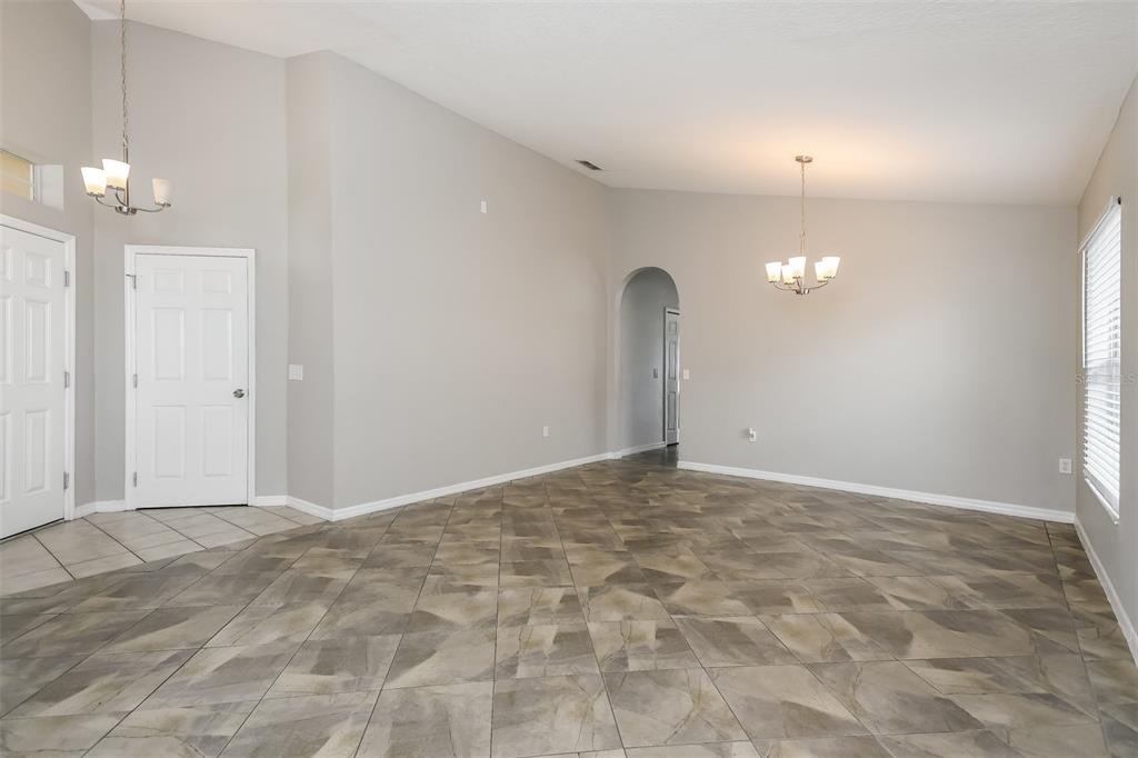 305 WEATHERBY PLACE, HAINES CITY, FL — photo 4 of 15