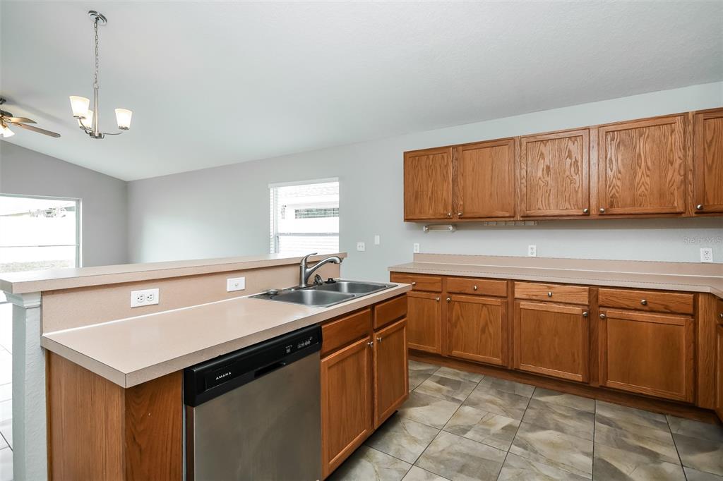 305 WEATHERBY PLACE, HAINES CITY, FL — photo 5 of 15