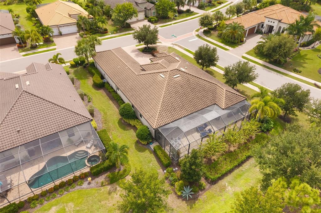 16229 CASTLE PARK TERRACE, LAKEWOOD RANCH, FL — photo 3 of 30
