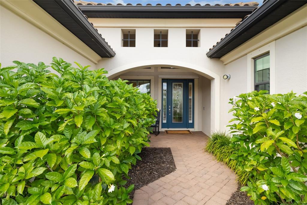 16229 CASTLE PARK TERRACE, LAKEWOOD RANCH, FL — photo 5 of 30