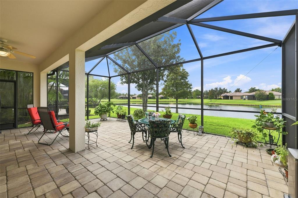 216 SILVER FALLS DRIVE, APOLLO BEACH, FL — photo 3 of 30
