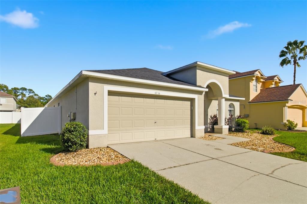 4716 BARCHETTA DRIVE, LAND O LAKES, FL — photo 5 of 34