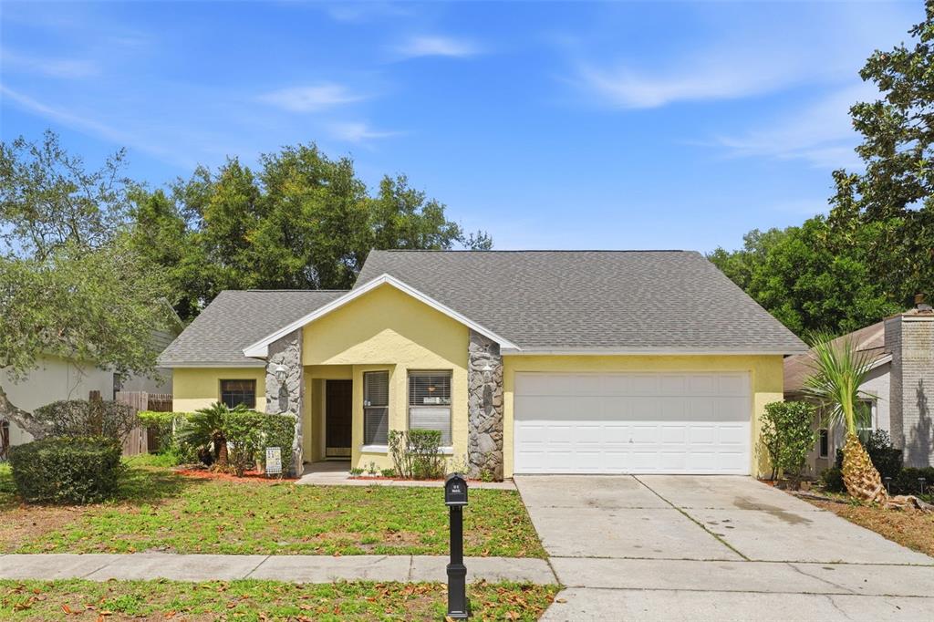 1027 HORNBEAM STREET