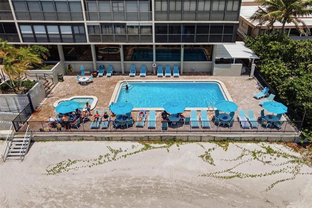 15462 GULF BOULEVARD UNIT 604, MADEIRA BEACH, FL — photo 5 of 30