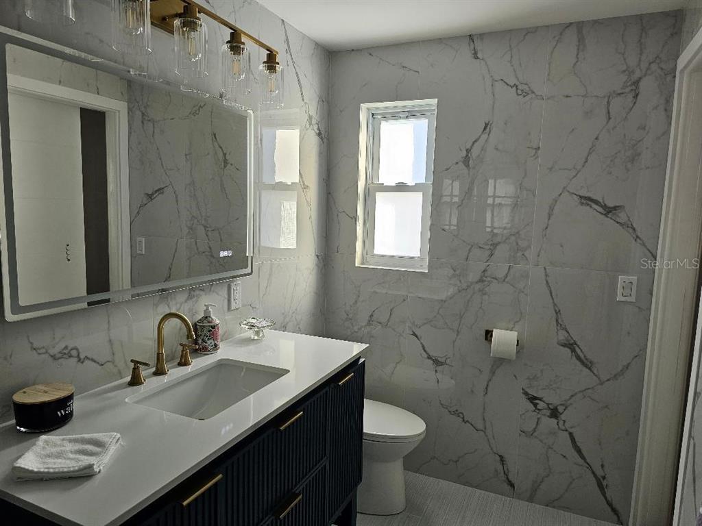 125 110TH AVENUE UNIT 3B, TREASURE ISLAND, FL — photo 4 of 19
