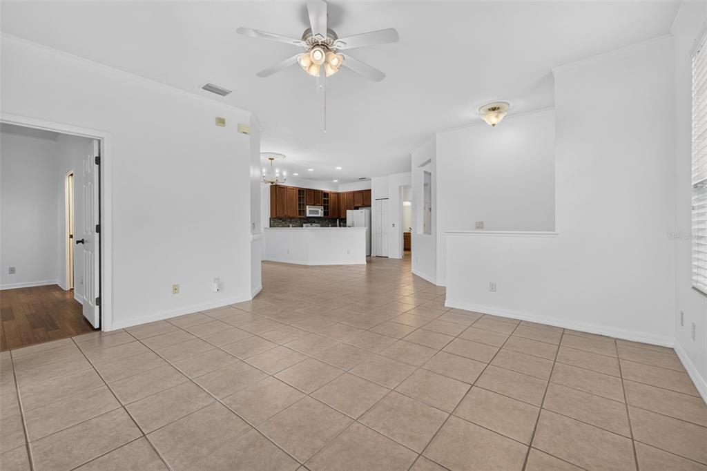 125 SHELL FALLS DRIVE, APOLLO BEACH, FL — photo 4 of 30