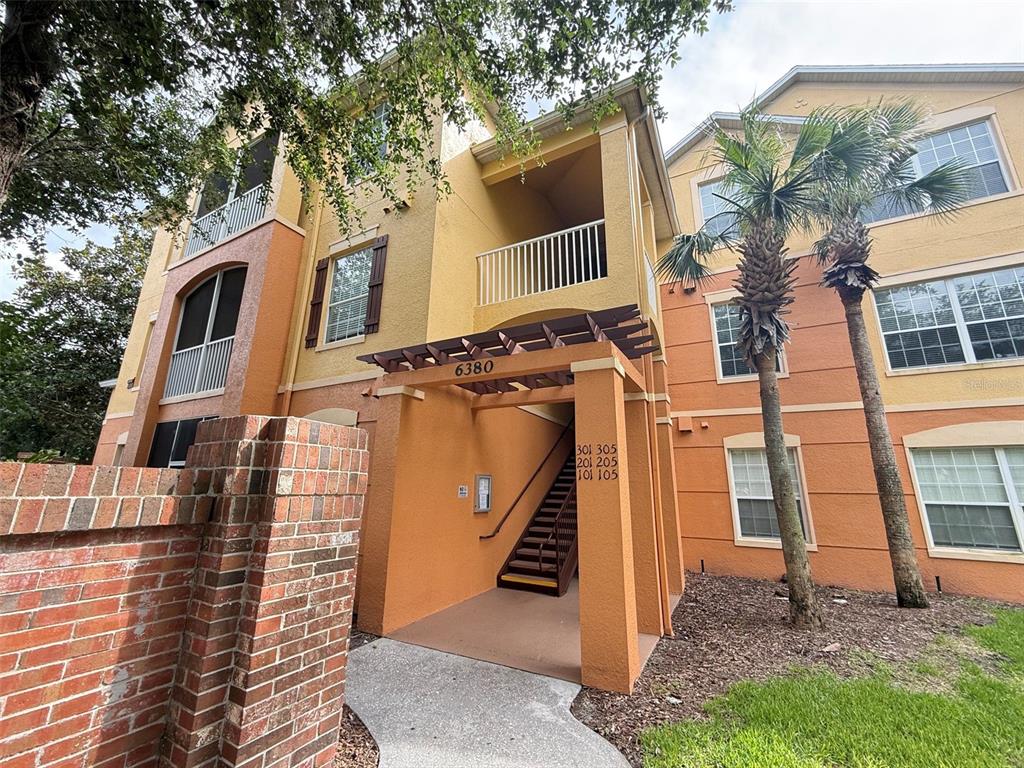 6380 CONTESSA DRIVE UNIT 303