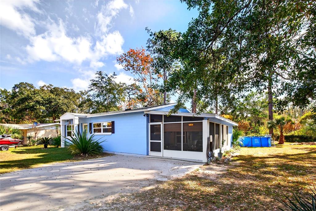 7638 W FERN LOOP