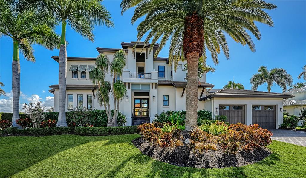 590 BIRDIE LANE