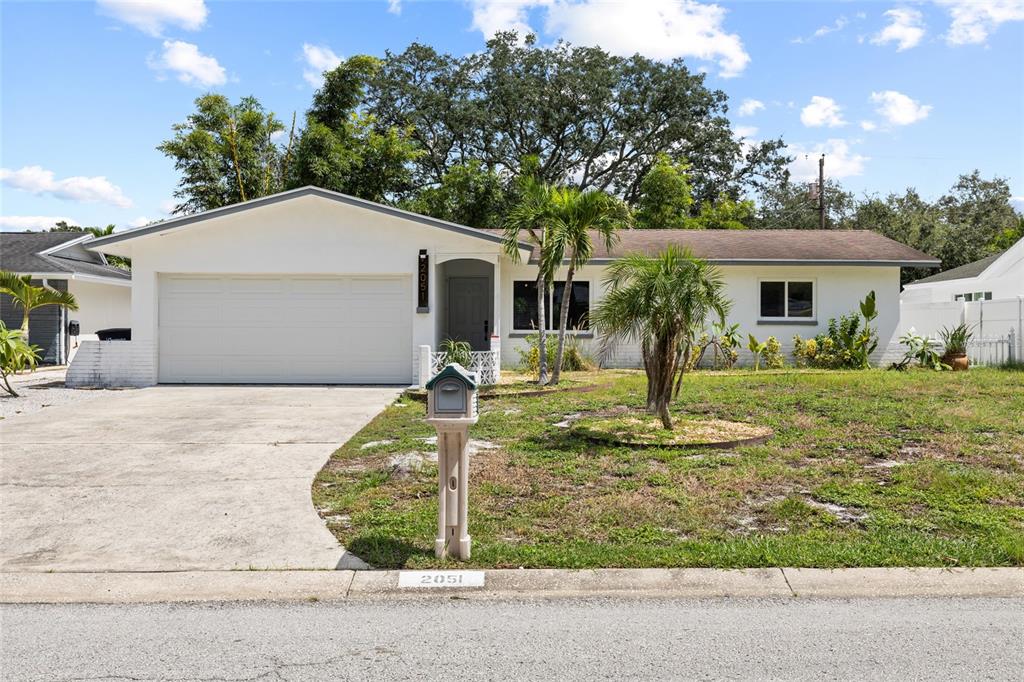2051 LITTLE NECK ROAD, CLEARWATER, FL — photo 2 of 30