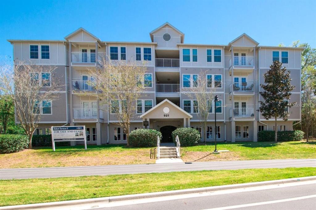 921 SW DEPOT AVENUE UNIT 402