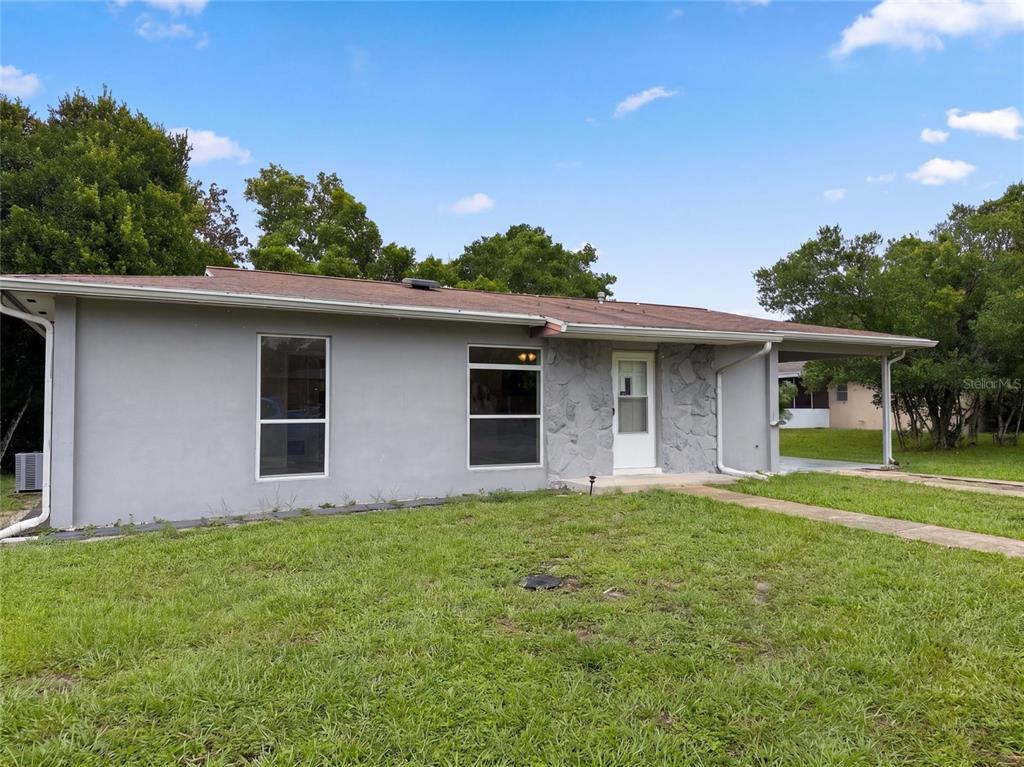 1521 FORT SMITH BOULEVARD, DELTONA, FL — photo 3 of 23