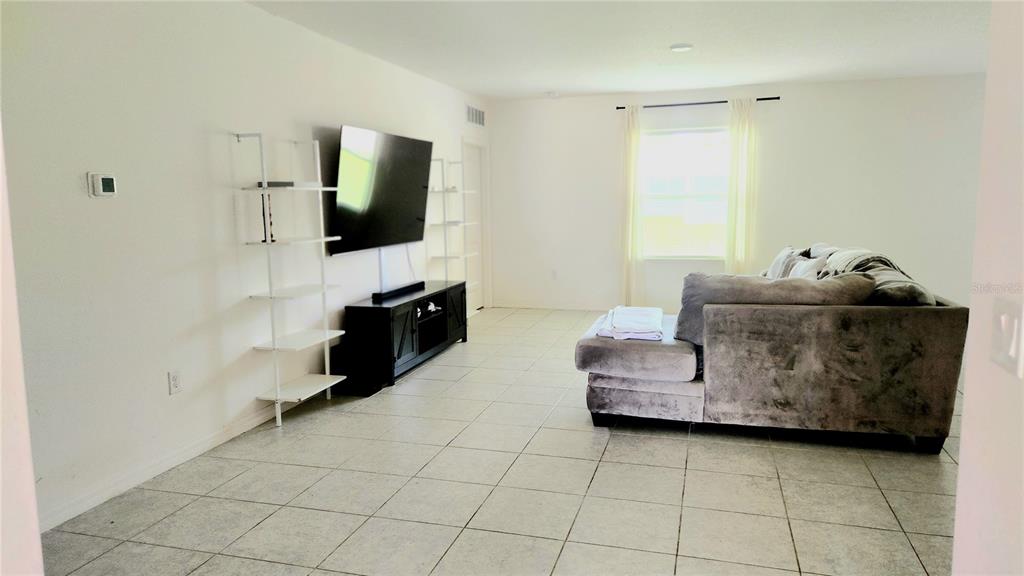 1051 POPE STREET NW, PALM BAY, FL — photo 3 of 30