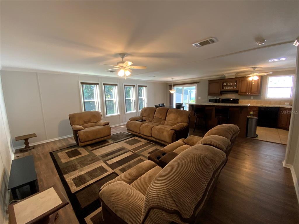 7832 WALKERS CAY AVENUE, ORLANDO, FL — photo 5 of 47
