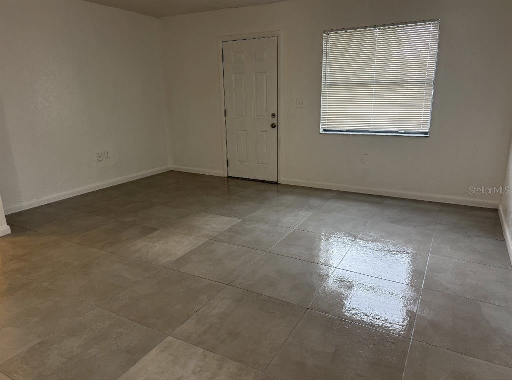 332 BLANCO COURT UNIT 332, AVON PARK, FL — photo 2 of 9